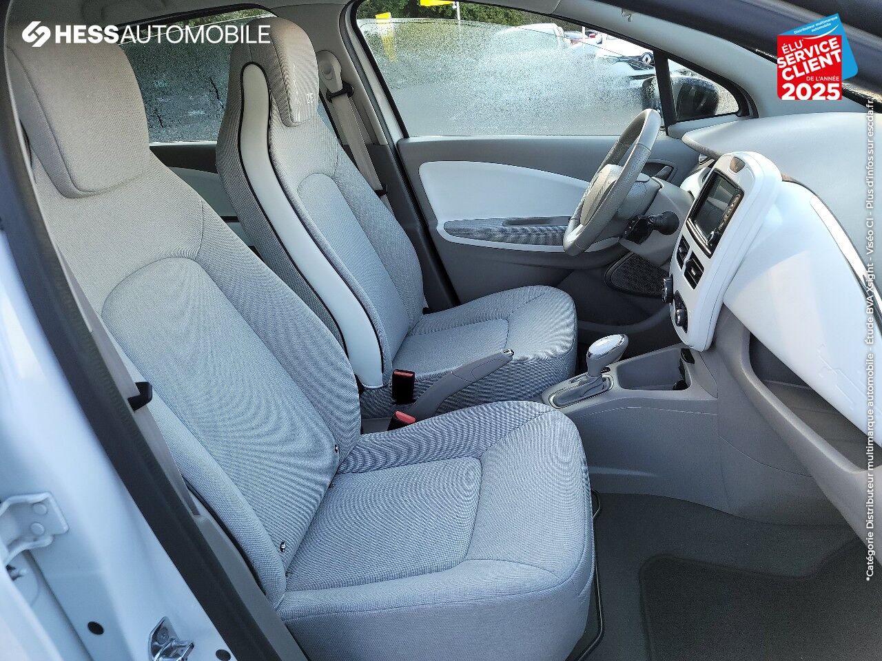 Véhicule d'occasion RENAULT ZOE ZEN CHARGE NORMALE R90 GPS chez Renault Saint-Louis
