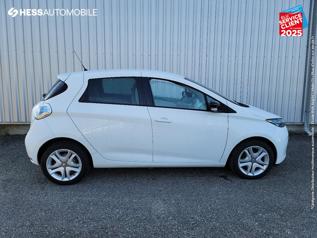 Véhicule d'occasion RENAULT ZOE ZEN CHARGE NORMALE R90 GPS chez Renault Saint-Louis