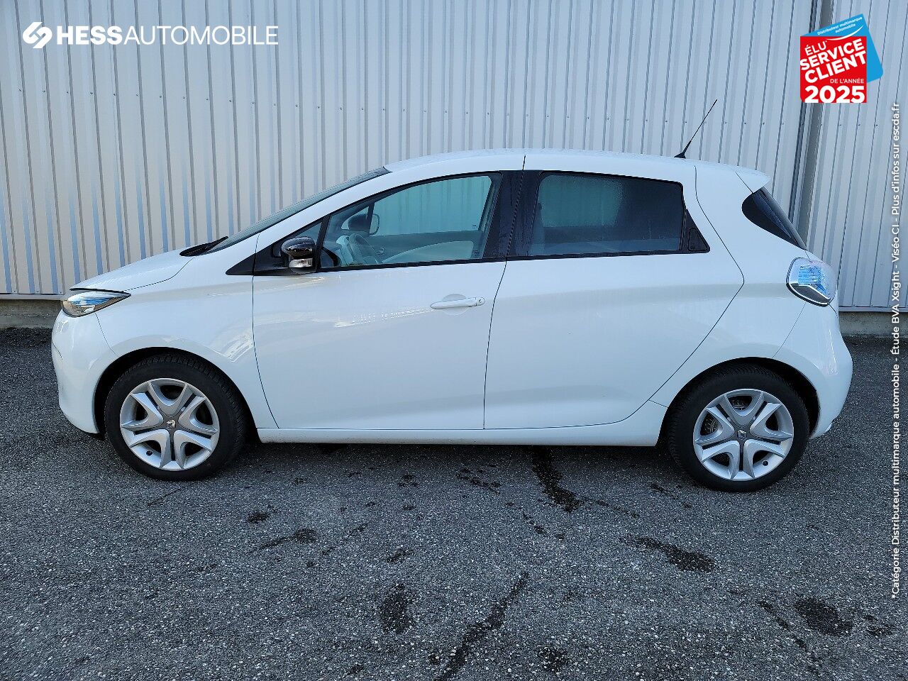 Véhicule d'occasion RENAULT ZOE ZEN CHARGE NORMALE R90 GPS chez Renault Saint-Louis