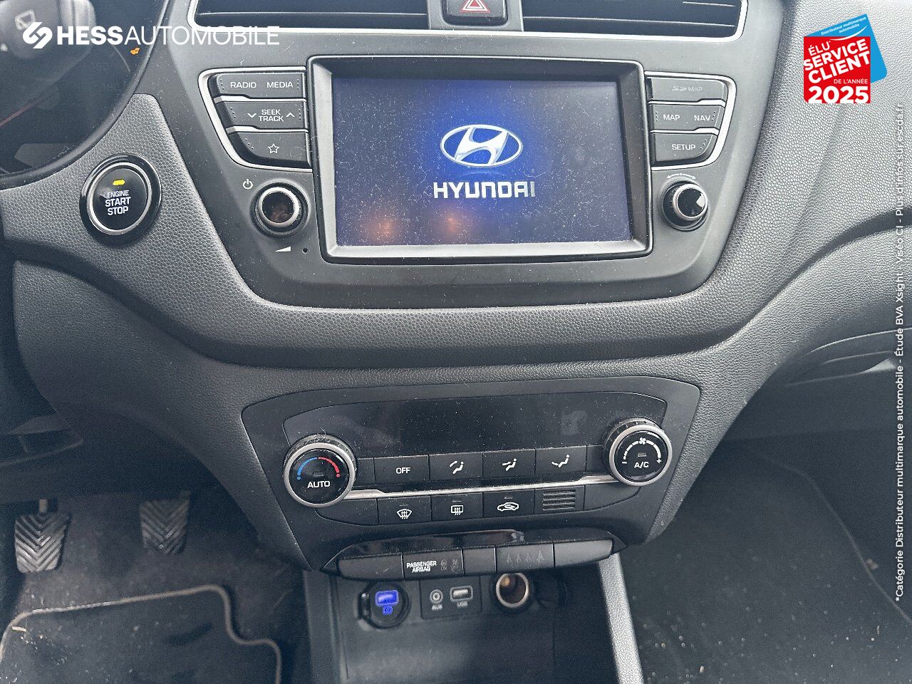 Véhicule d'occasion HYUNDAI I20 1.0 T-GDI 100CH CREATIVE chez Hyundai Reims