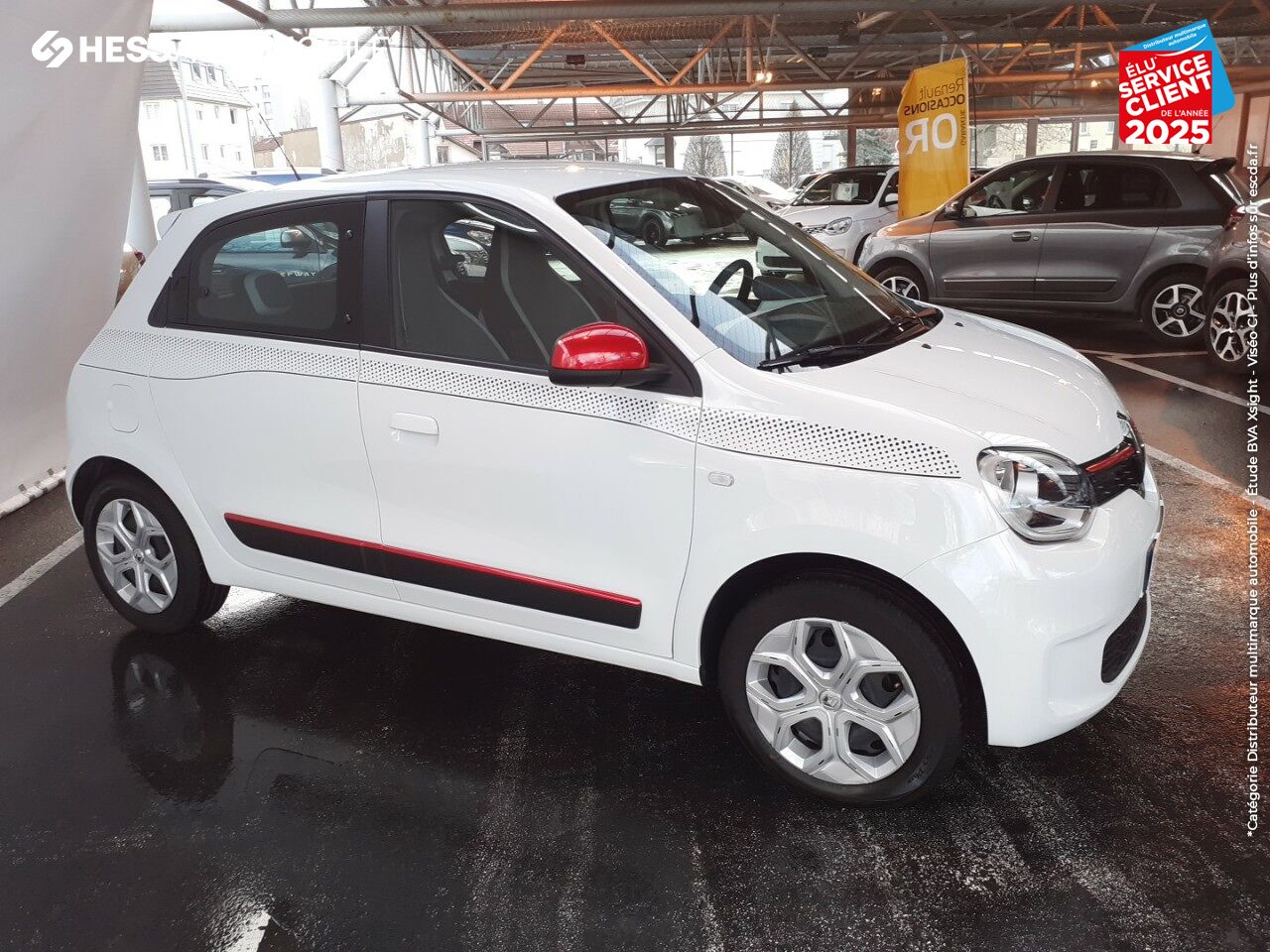 Véhicule d'occasion RENAULT TWINGO 1.0 SCE 75CH ZEN - 20 chez Renault Mulhouse