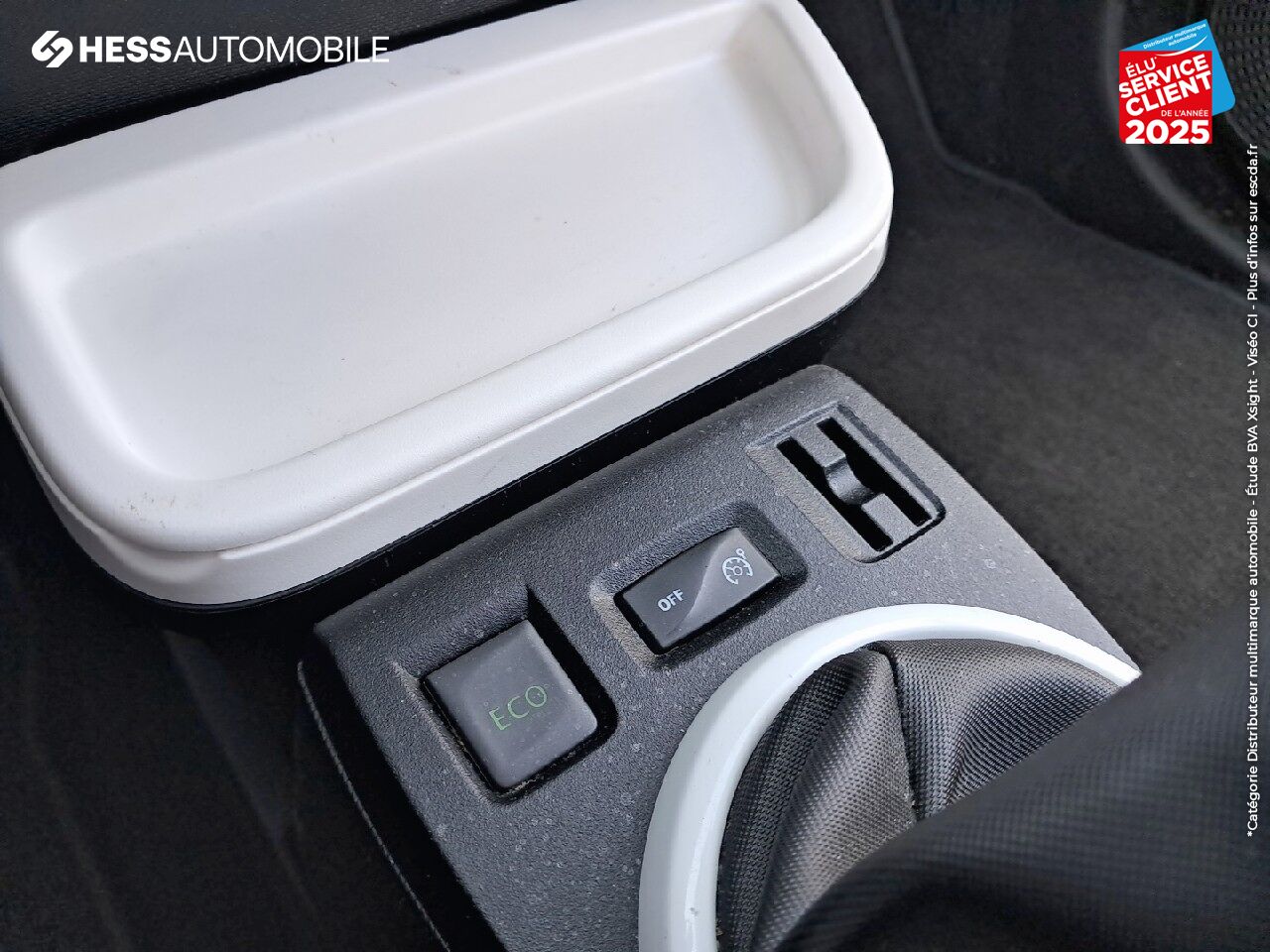 Véhicule d'occasion RENAULT TWINGO 0.9 TCE 90 CH LIMITED chez Renault Colmar