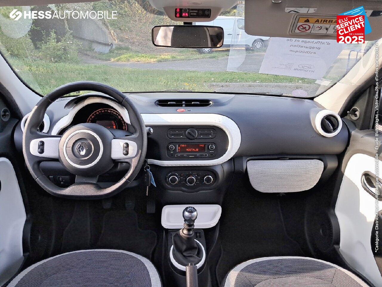 Véhicule d'occasion RENAULT TWINGO 0.9 TCE 90 CH LIMITED chez Renault Colmar