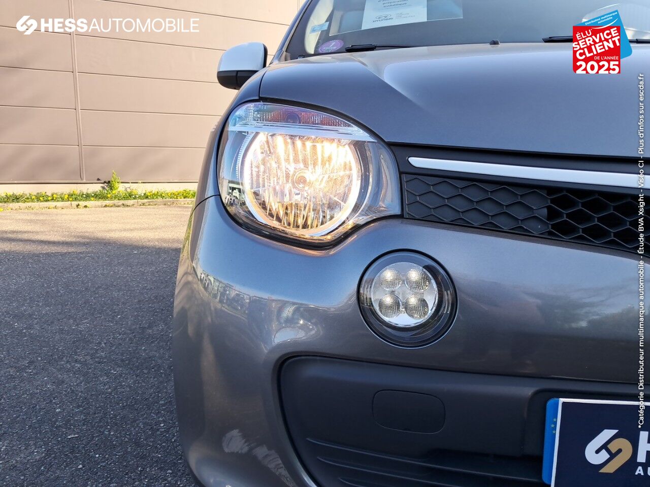 Véhicule d'occasion RENAULT TWINGO 0.9 TCE 90 CH LIMITED chez Renault Colmar