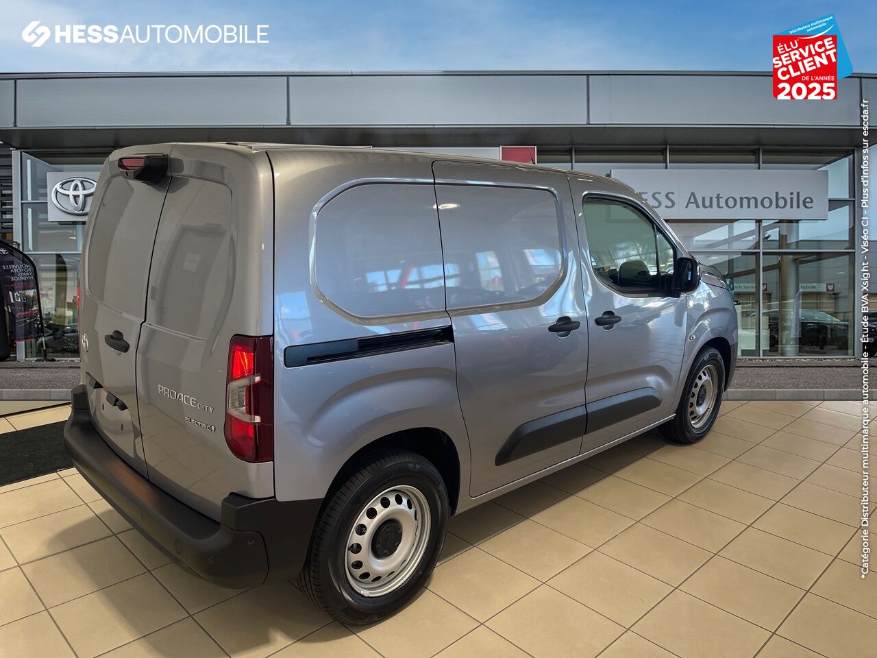 Véhicule neuf TOYOTA PROACE CITY ELECTRIC MEDIUM 50 KWH START MC24 chez Toyota Saint Dizier