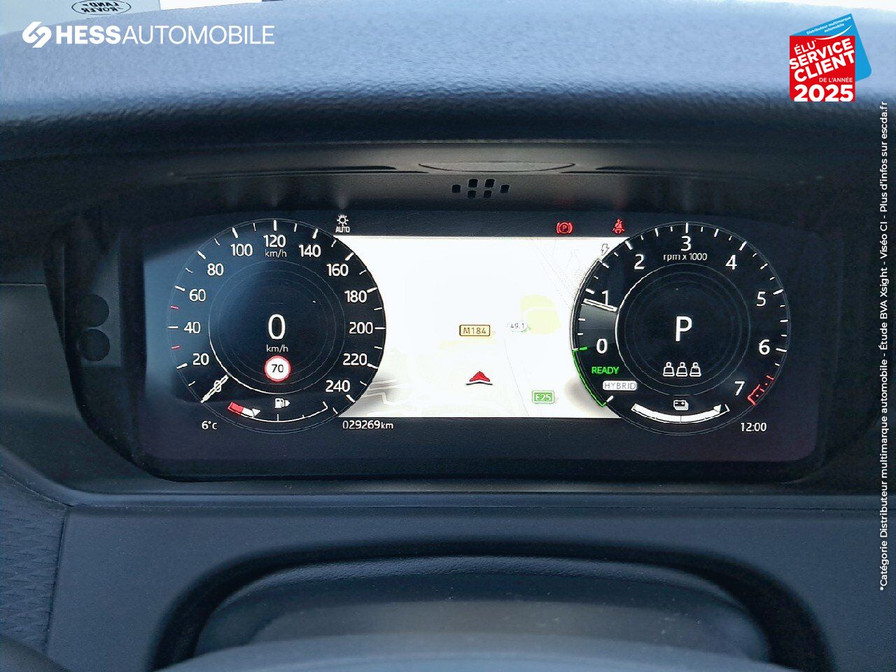 Véhicule d'occasion LAND-ROVER RANGE ROVER VELAR 2.0 P400E 404CH PHEV S AWD BVA AM23 SIEGES CHAUF/CUIR GPS CAMERA HUD MERIDIAN chez Land Rover Metz