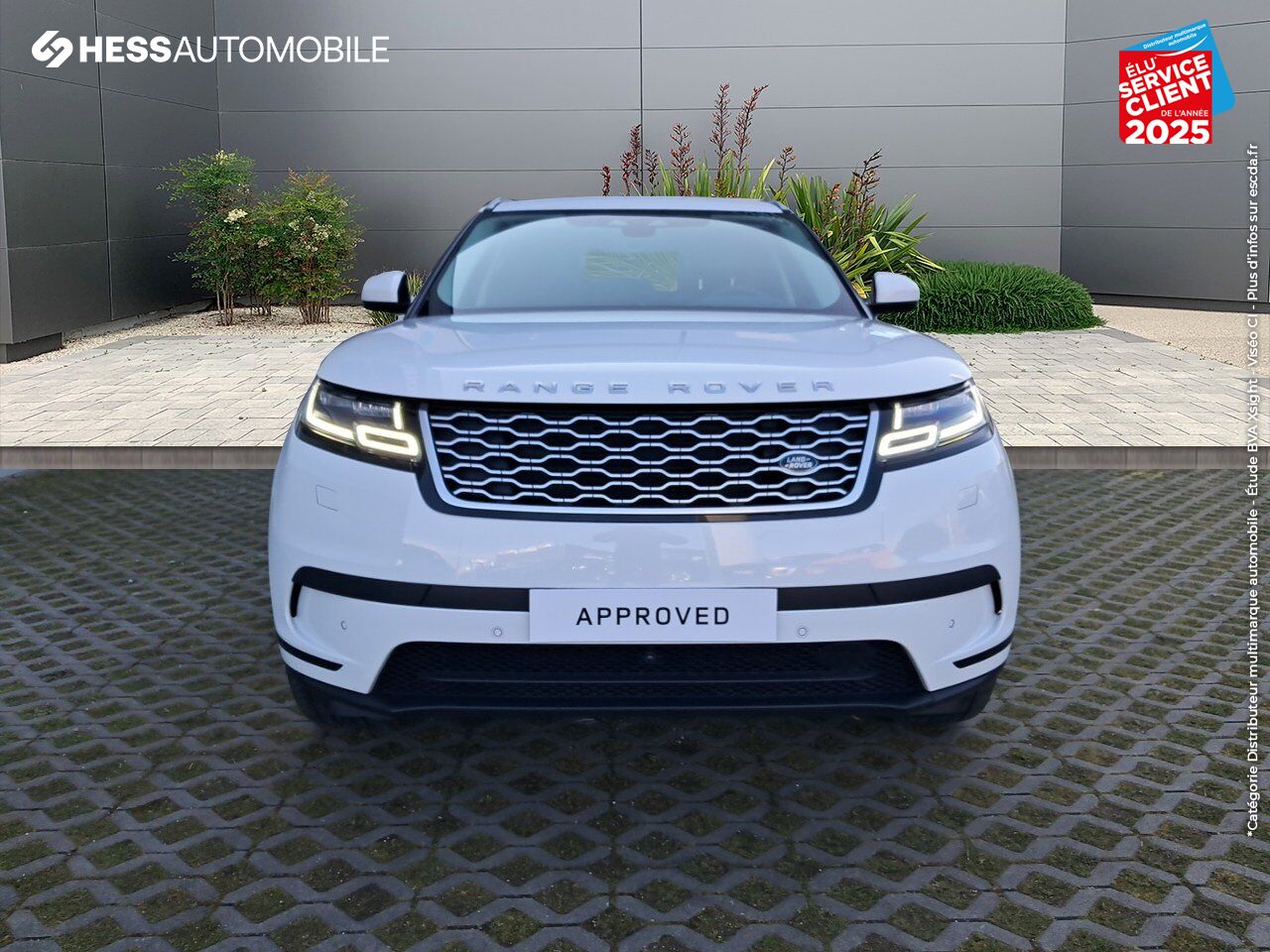 Véhicule d'occasion LAND-ROVER RANGE ROVER VELAR 2.0 P400E 404CH PHEV S AWD BVA AM23 SIEGES CHAUF/CUIR GPS CAMERA HUD MERIDIAN chez Land Rover Metz