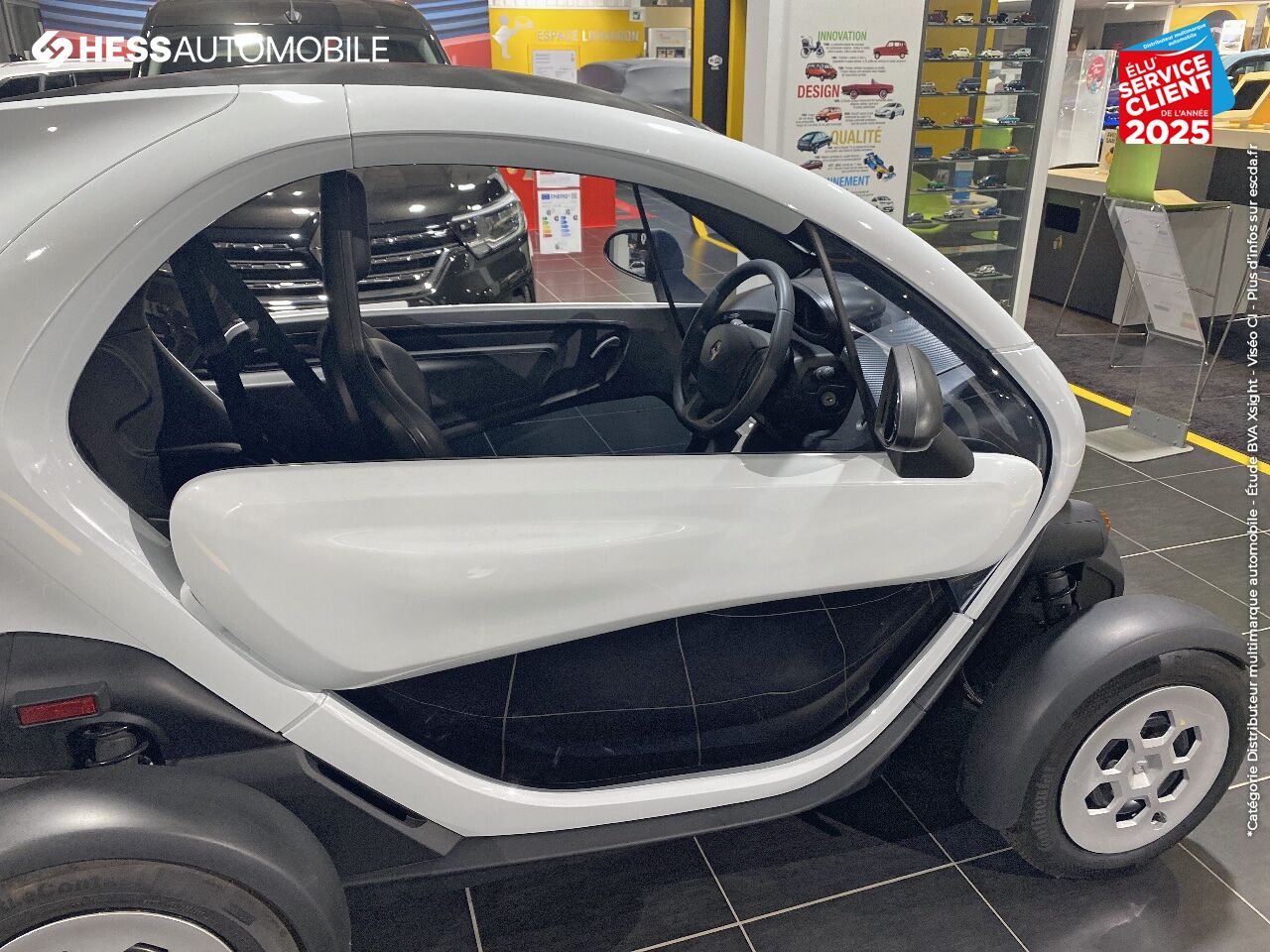 Véhicule d'occasion RENAULT TWIZY LIFE chez Renault Saint-Avold