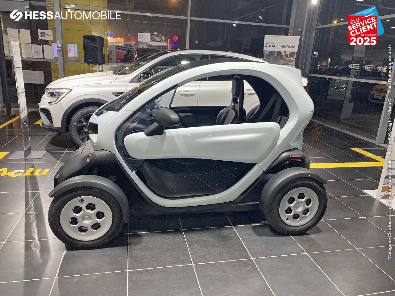 Véhicule d'occasion RENAULT TWIZY LIFE chez Renault Saint-Avold