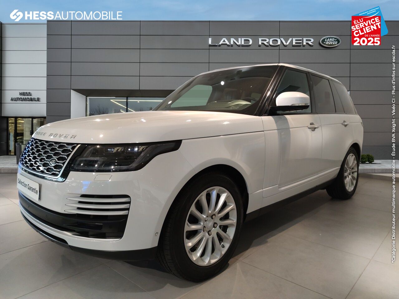 Véhicule d'occasion LAND-ROVER RANGE ROVER 2.0 P400E 404CH VOGUE SWB MARK X TOIT OUVRANT chez Land Rover Strasbourg
