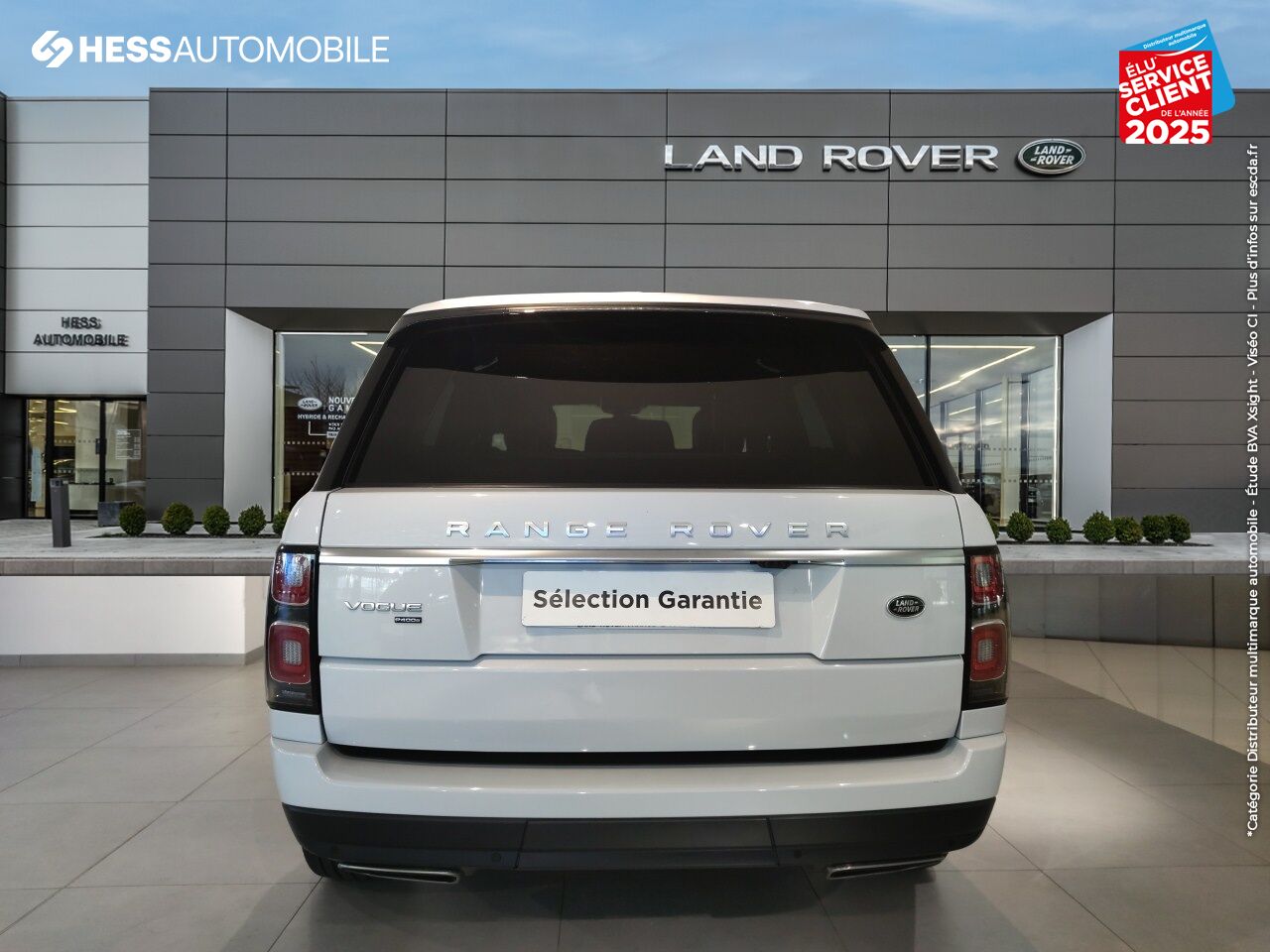 Véhicule d'occasion LAND-ROVER RANGE ROVER 2.0 P400E 404CH VOGUE SWB MARK X TOIT OUVRANT chez Land Rover Strasbourg