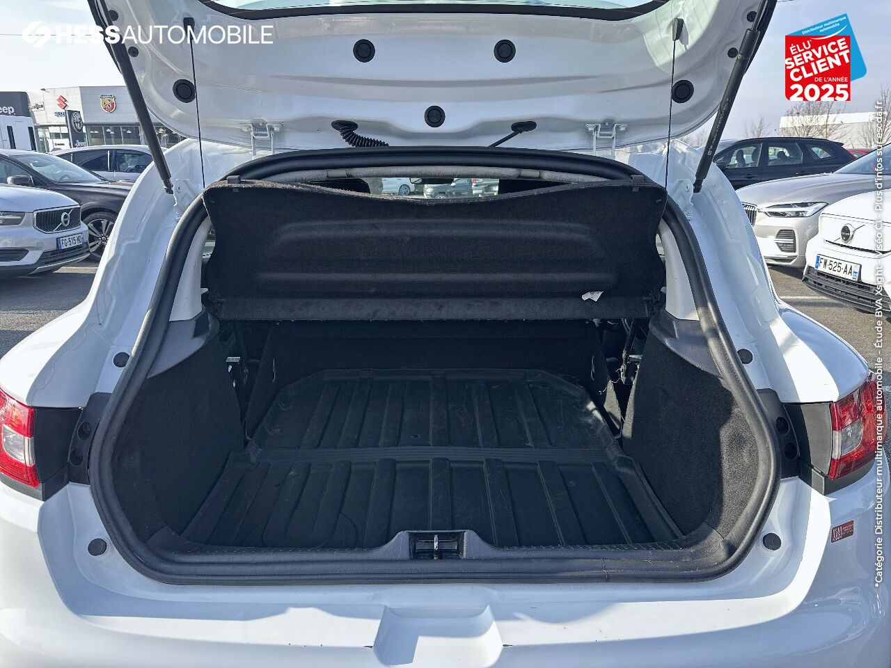 Véhicule d'occasion RENAULT CLIO STE 1.5 DCI 75CH ENERGY AIR chez Renault Saint-Louis