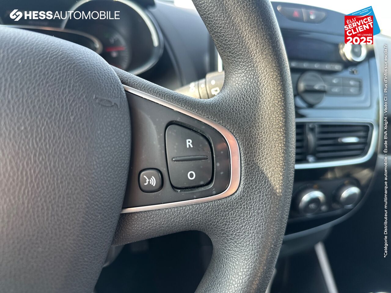 Véhicule d'occasion RENAULT CLIO STE 1.5 DCI 75CH ENERGY AIR chez Renault Saint-Louis