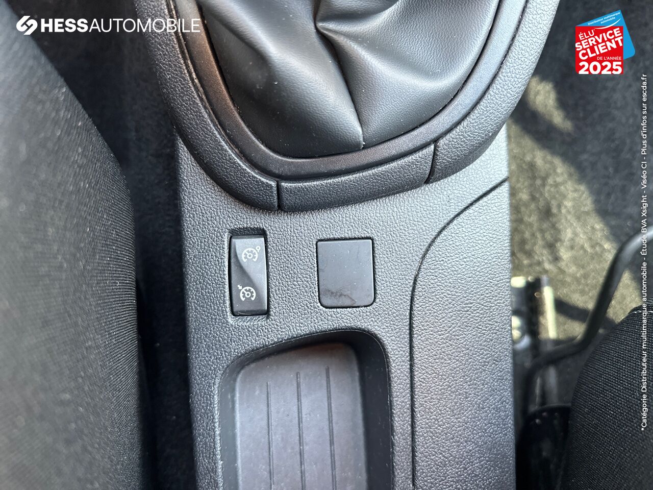 Véhicule d'occasion RENAULT CLIO STE 1.5 DCI 75CH ENERGY AIR chez Renault Saint-Louis