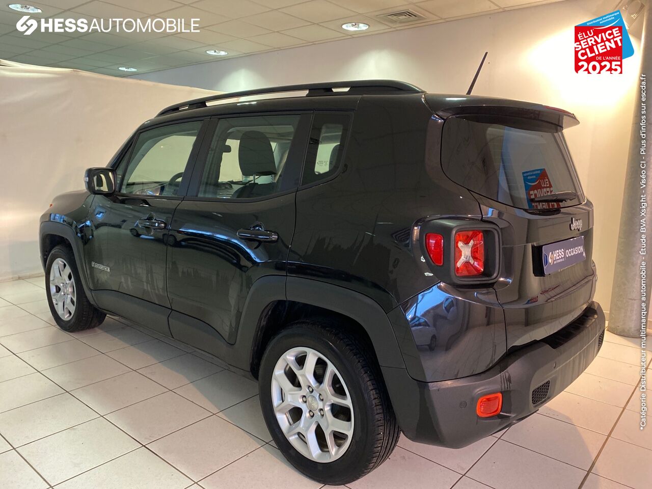 Véhicule d'occasion JEEP RENEGADE 1.4 MULTIAIR S/S 140CH LONGITUDE BUSINESS BVRD6 GPS chez Fiat Besançon