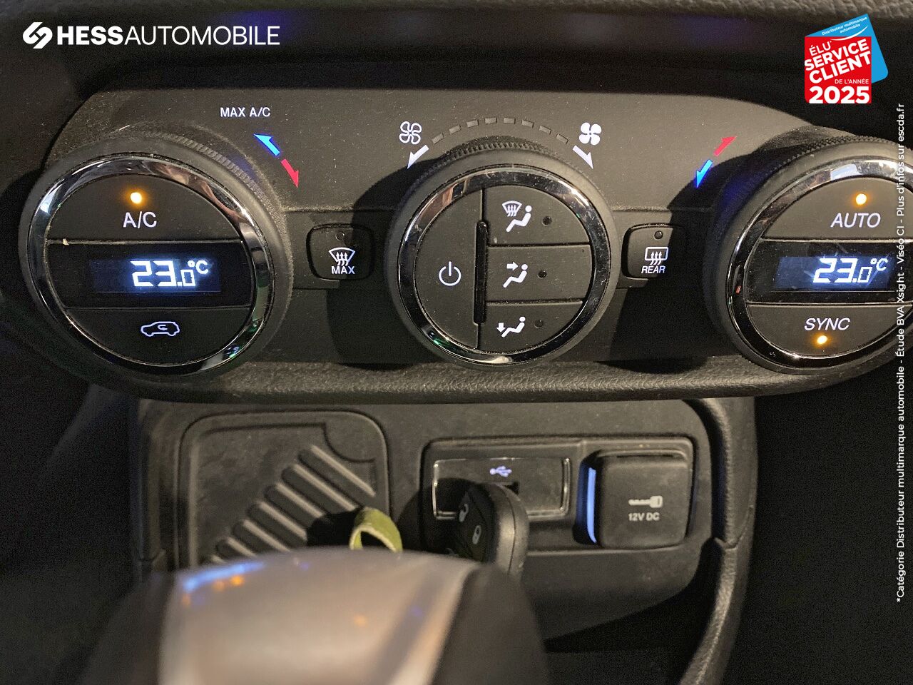 Véhicule d'occasion JEEP RENEGADE 1.4 MULTIAIR S/S 140CH LONGITUDE BUSINESS BVRD6 GPS chez Fiat Besançon