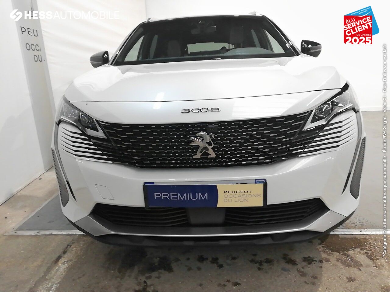 Véhicule d'occasion PEUGEOT 3008 HYBRID 225CH GT LINE E-EAT8 chez Peugeot Charleville