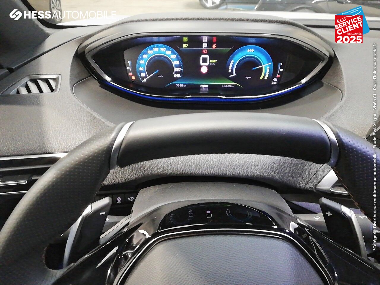 Véhicule d'occasion PEUGEOT 3008 HYBRID 225CH GT LINE E-EAT8 chez Peugeot Charleville