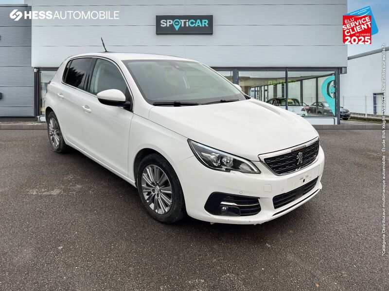 Véhicule d'occasion PEUGEOT 308 1.5 BLUEHDI 130CH S/S ALLURE PACK GPS CAMERA RADAR AV/AR CAR PLAY chez Peugeot Hirson