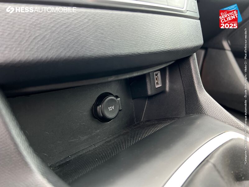 Véhicule d'occasion PEUGEOT 308 1.5 BLUEHDI 130CH S/S ALLURE PACK GPS CAMERA RADAR AV/AR CAR PLAY chez Peugeot Hirson
