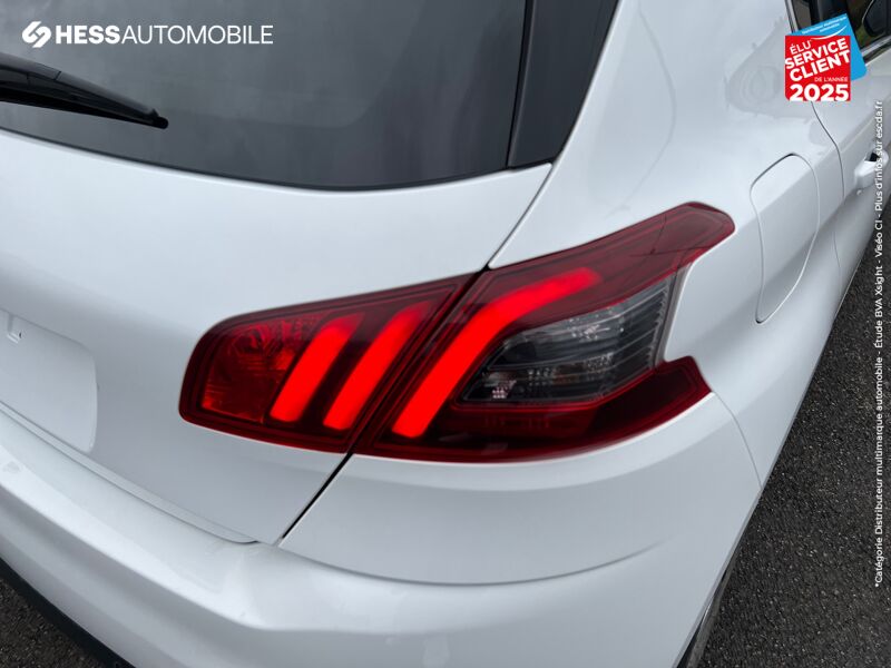 Véhicule d'occasion PEUGEOT 308 1.5 BLUEHDI 130CH S/S ALLURE PACK GPS CAMERA RADAR AV/AR CAR PLAY chez Peugeot Hirson