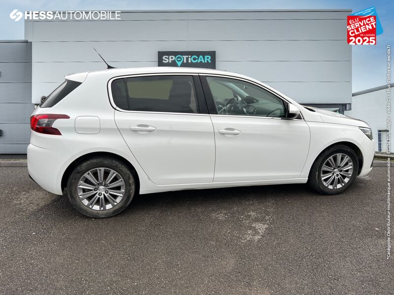 Véhicule d'occasion PEUGEOT 308 1.5 BLUEHDI 130CH S/S ALLURE PACK GPS CAMERA RADAR AV/AR CAR PLAY chez Peugeot Hirson