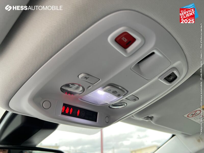 Véhicule d'occasion PEUGEOT 308 1.5 BLUEHDI 130CH S/S ALLURE PACK GPS CAMERA RADAR AV/AR CAR PLAY chez Peugeot Hirson