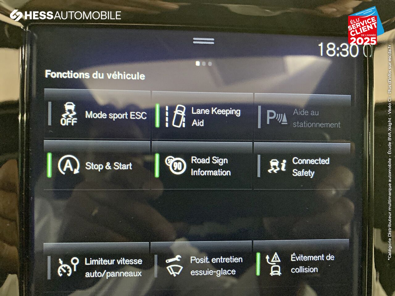 Véhicule d'occasion VOLVO XC40 T3 163CH R-DESIGN GPS RADAR AR chez Volvo Strasbourg