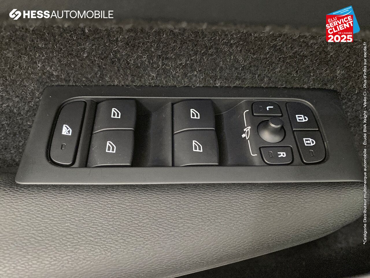 Véhicule d'occasion VOLVO XC40 T3 163CH R-DESIGN GPS RADAR AR chez Volvo Strasbourg
