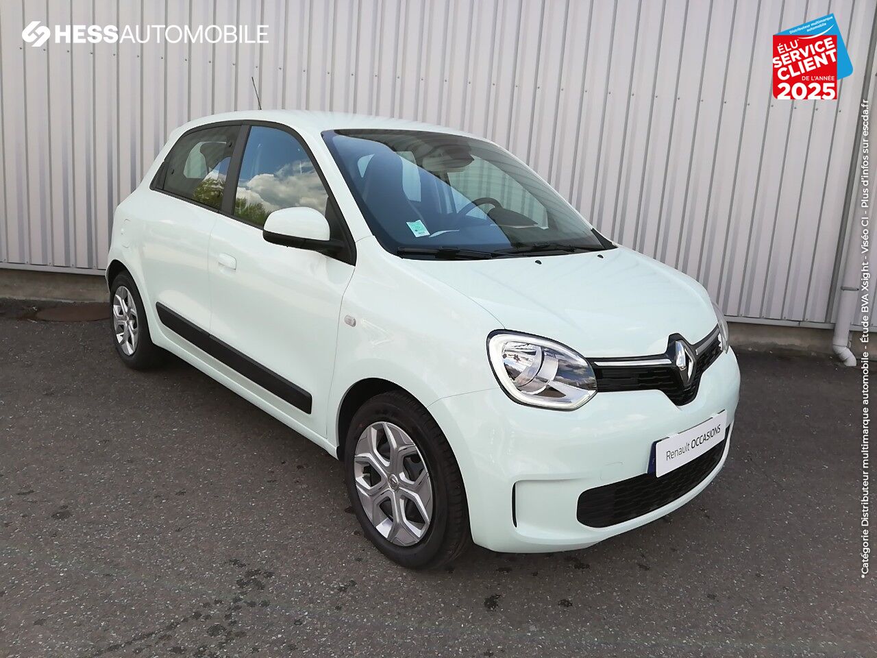 Véhicule d'occasion RENAULT TWINGO 1.0 SCE 75CH ZEN - 20 chez Renault Saint-Louis