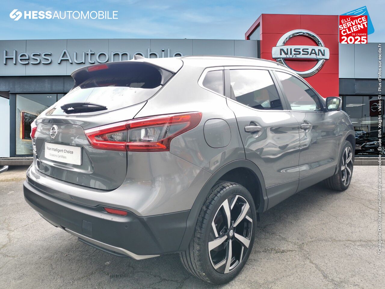 Véhicule d'occasion NISSAN QASHQAI 1.5 DCI 115CH TEKNA+ TPANO BOSE SIEGE CHAUF GPS CAM360 chez Nissan Thionville