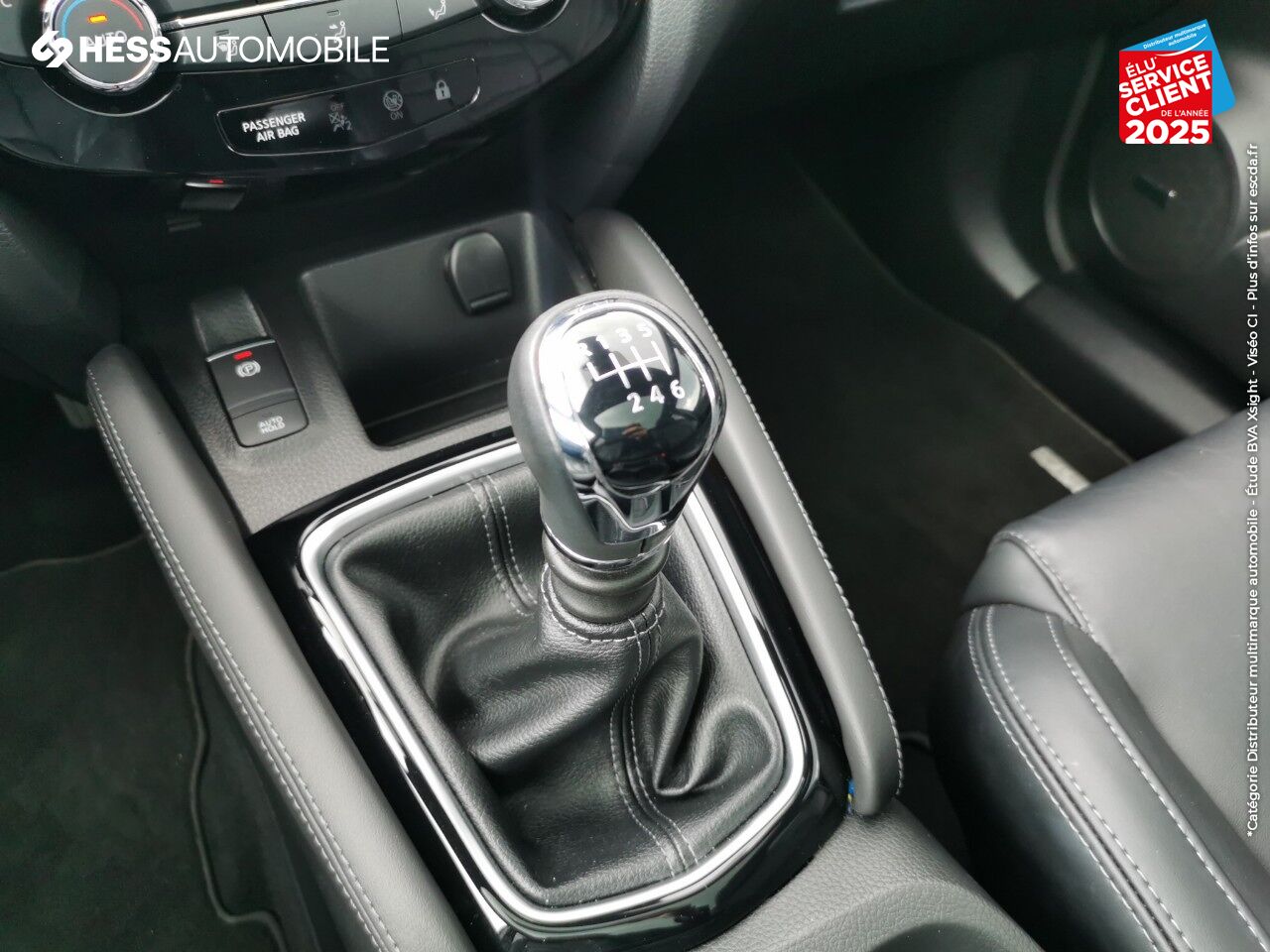 Véhicule d'occasion NISSAN QASHQAI 1.5 DCI 115CH TEKNA+ TPANO BOSE SIEGE CHAUF GPS CAM360 chez Nissan Thionville