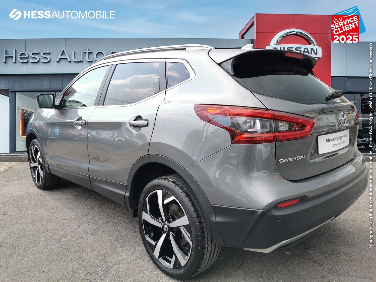 Véhicule d'occasion NISSAN QASHQAI 1.5 DCI 115CH TEKNA+ TPANO BOSE SIEGE CHAUF GPS CAM360 chez Nissan Thionville