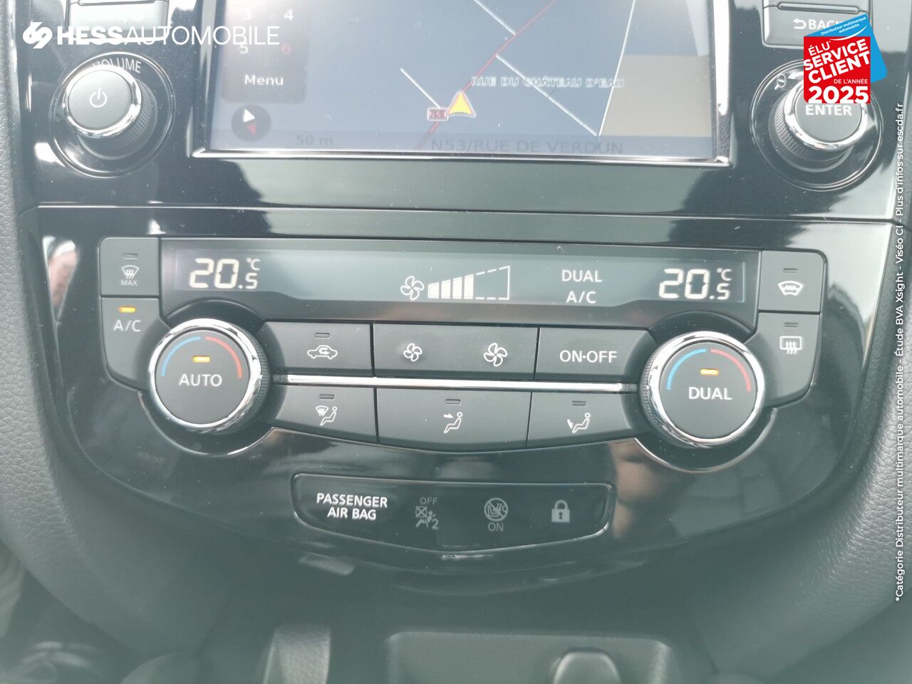 Véhicule d'occasion NISSAN QASHQAI 1.5 DCI 115CH TEKNA+ TPANO BOSE SIEGE CHAUF GPS CAM360 chez Nissan Thionville