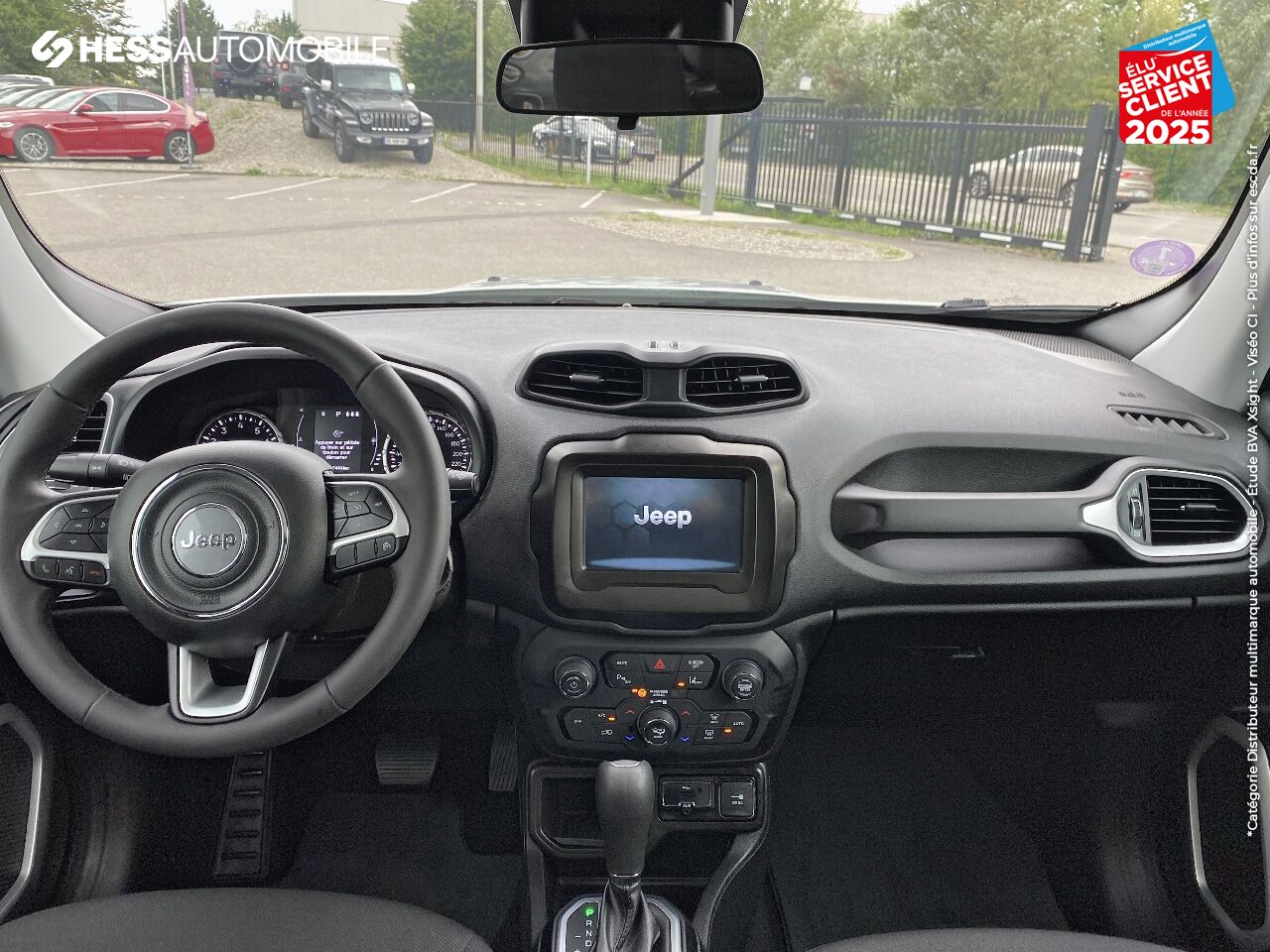 Véhicule d'occasion JEEP RENEGADE 1.3 GSE T4 150CH QUIKSILVER EDITION BVR6 chez Fiat Colmar