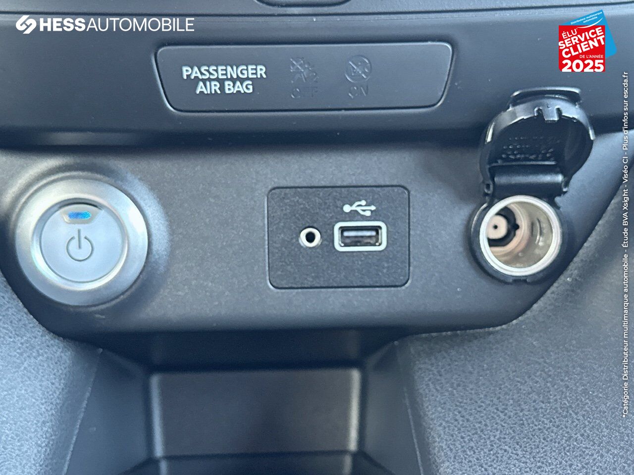 Véhicule d'occasion NISSAN LEAF 150CH 40KWH 10EME ANNIVERSAIRE 21 GPS CAMERA chez Nissan Thionville