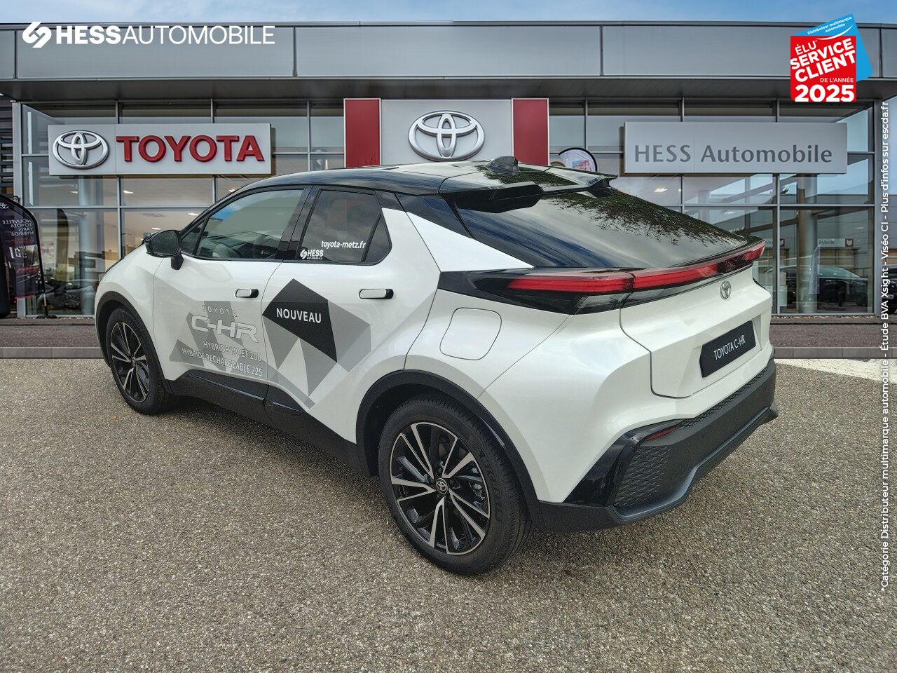 Véhicule neuf TOYOTA C-HR 1.8 140CH COLLECTION chez Toyota Metz