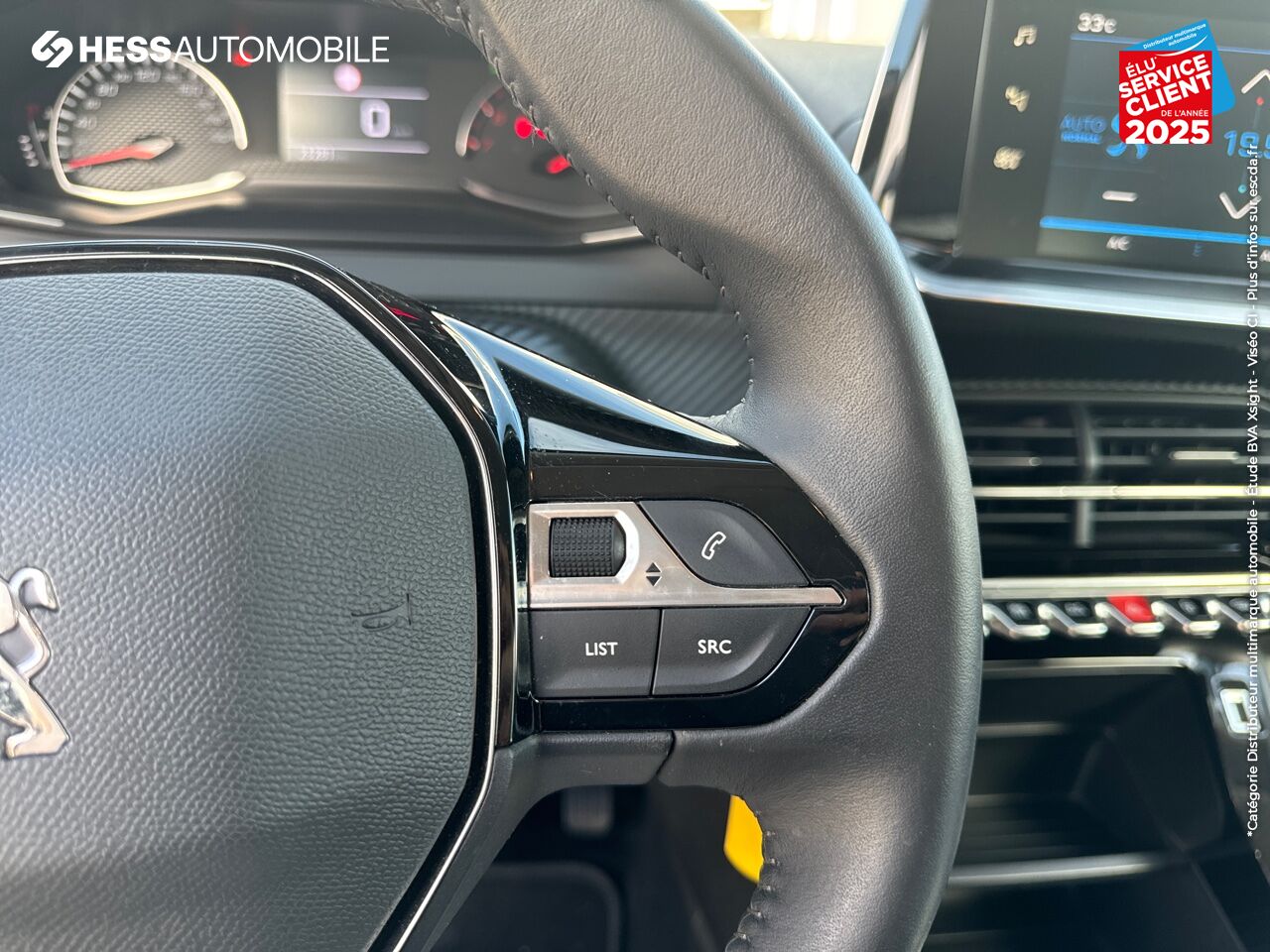 Véhicule d'occasion PEUGEOT 2008 1.2 PURETECH 100CH S/S STYLE chez Peugeot Charleville