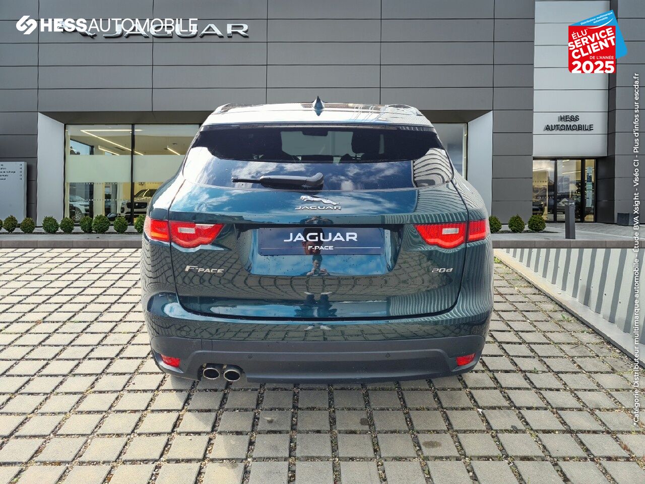 Véhicule d'occasion JAGUAR F-PACE 2.0D 180CH R-SPORT BVA8 chez Jaguar Strasbourg