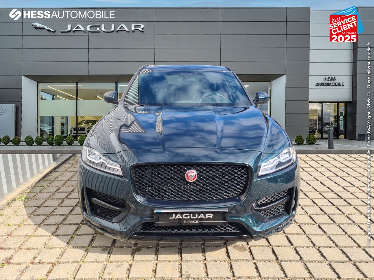Véhicule d'occasion JAGUAR F-PACE 2.0D 180CH R-SPORT BVA8 chez Jaguar Strasbourg