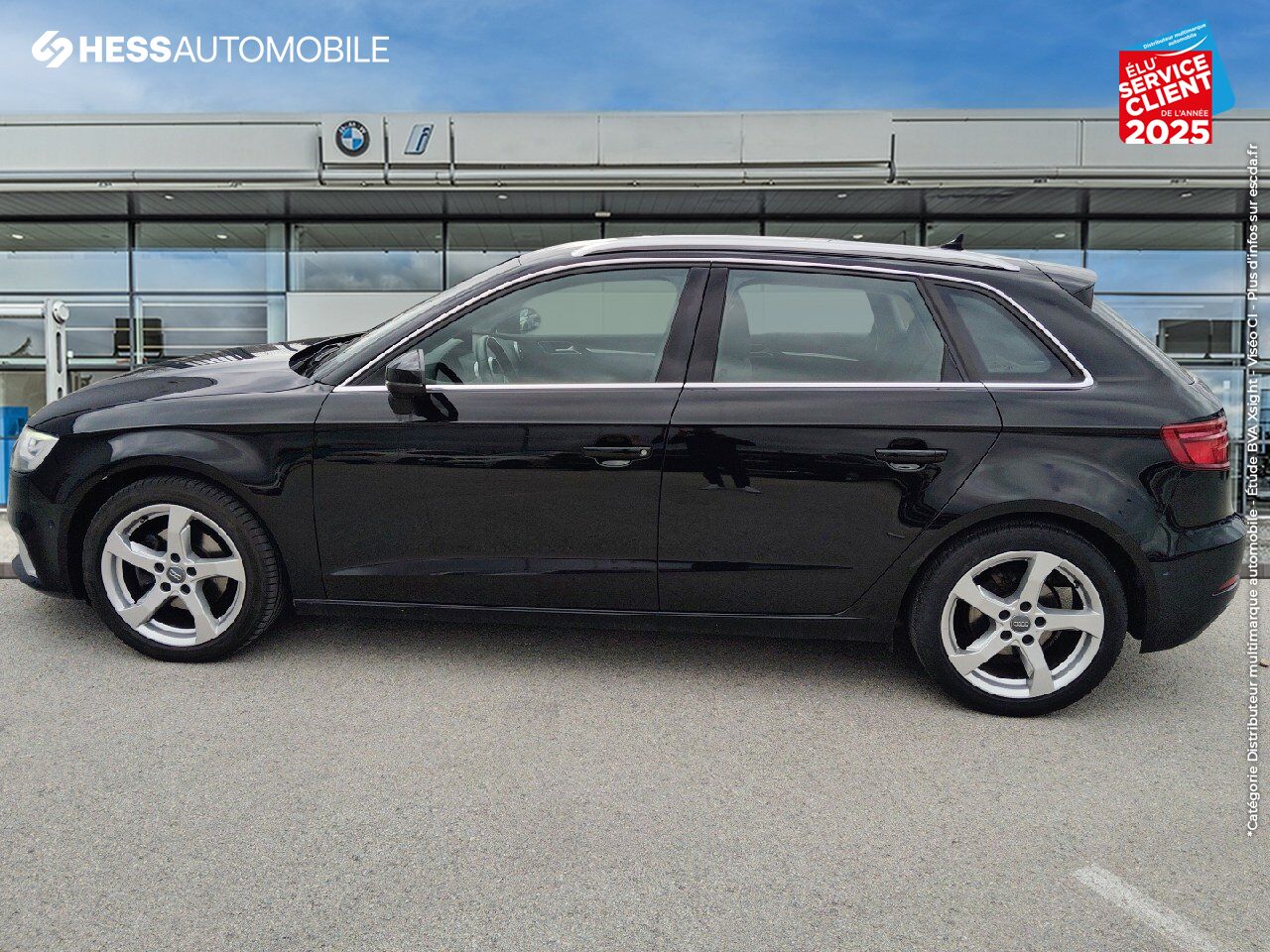 Véhicule d'occasion AUDI A3 SPORTBACK 30 TDI 116CH SPORT S TRONIC 7 EURO6D-T RADAR AV/AR ATTELAGE chez BMW Besançon