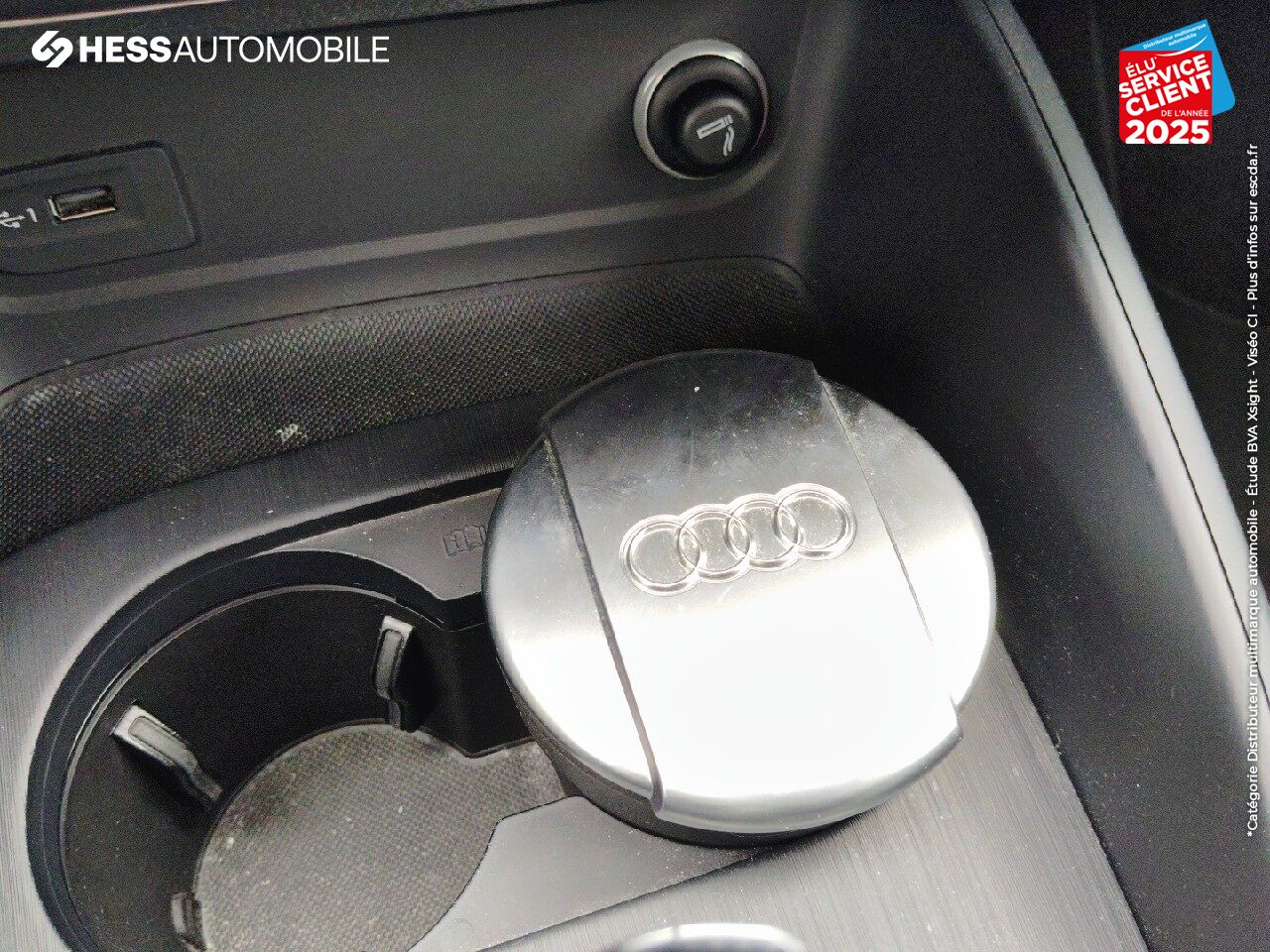 Véhicule d'occasion AUDI A3 SPORTBACK 30 TDI 116CH SPORT S TRONIC 7 EURO6D-T RADAR AV/AR ATTELAGE chez BMW Besançon