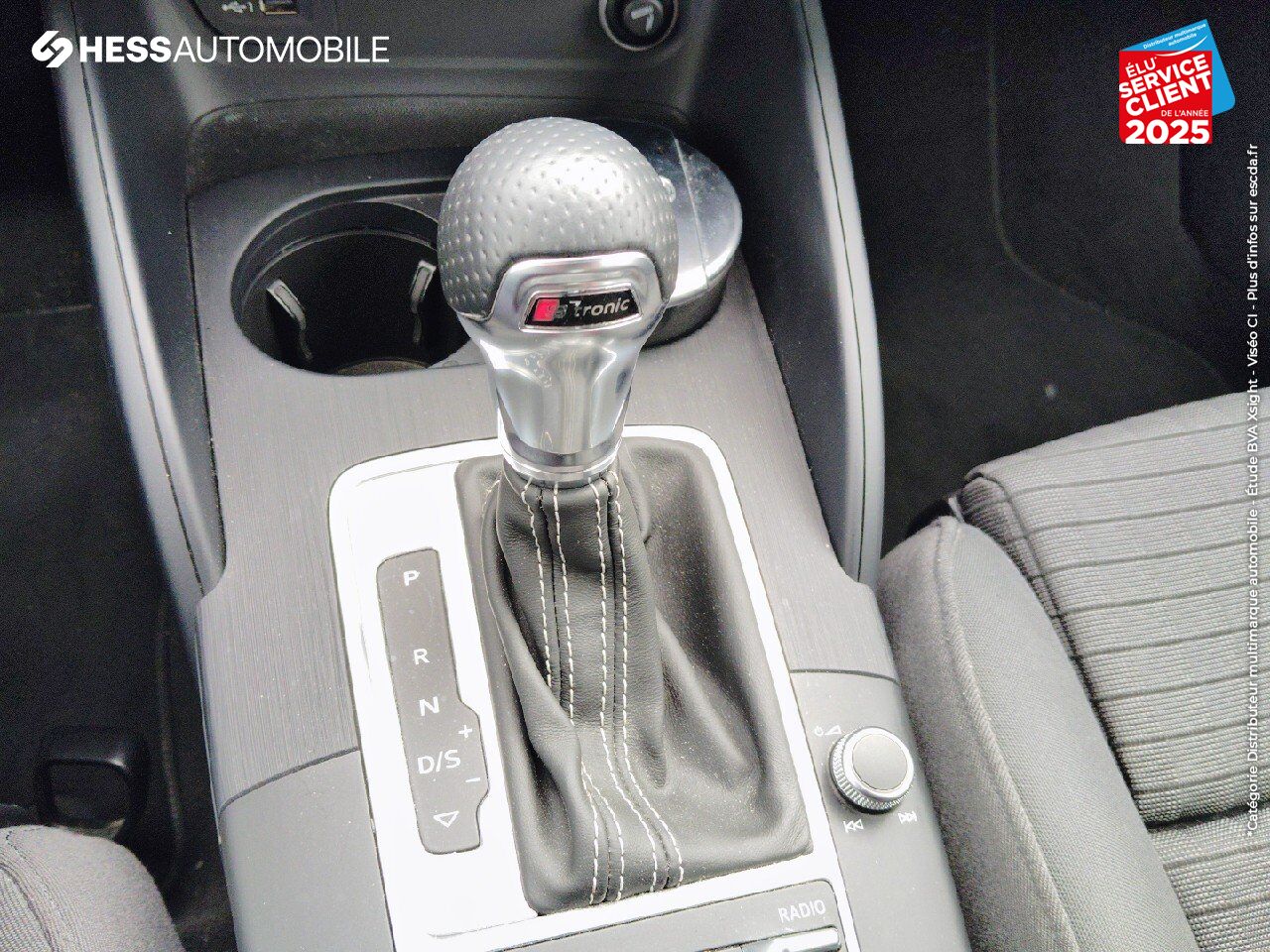 Véhicule d'occasion AUDI A3 SPORTBACK 30 TDI 116CH SPORT S TRONIC 7 EURO6D-T RADAR AV/AR ATTELAGE chez BMW Besançon