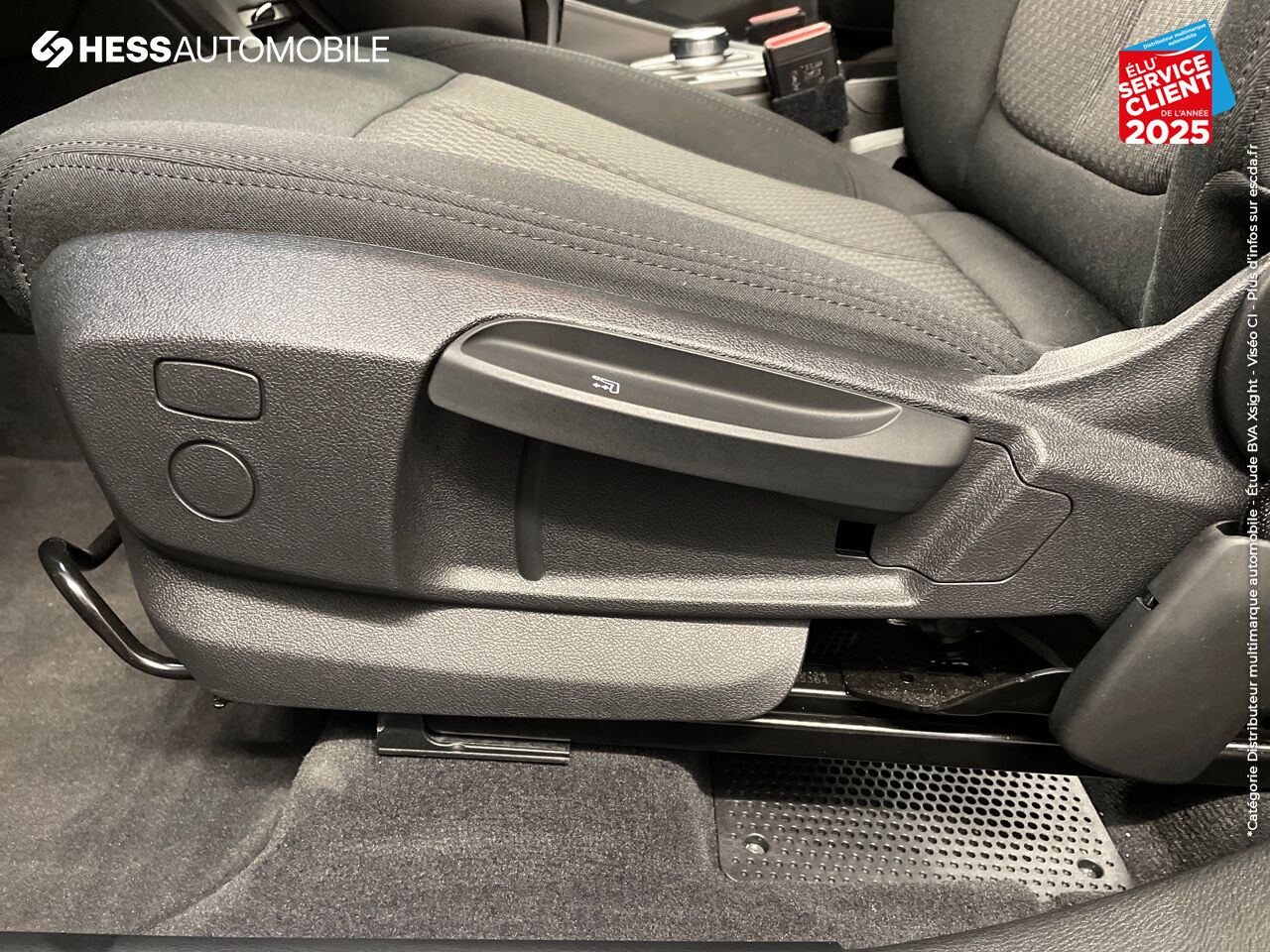 Véhicule d'occasion BMW X1 SDRIVE16DA 116CH BUSINESS DESIGN DKG7 LED GPS CAMERA chez BMW Colmar