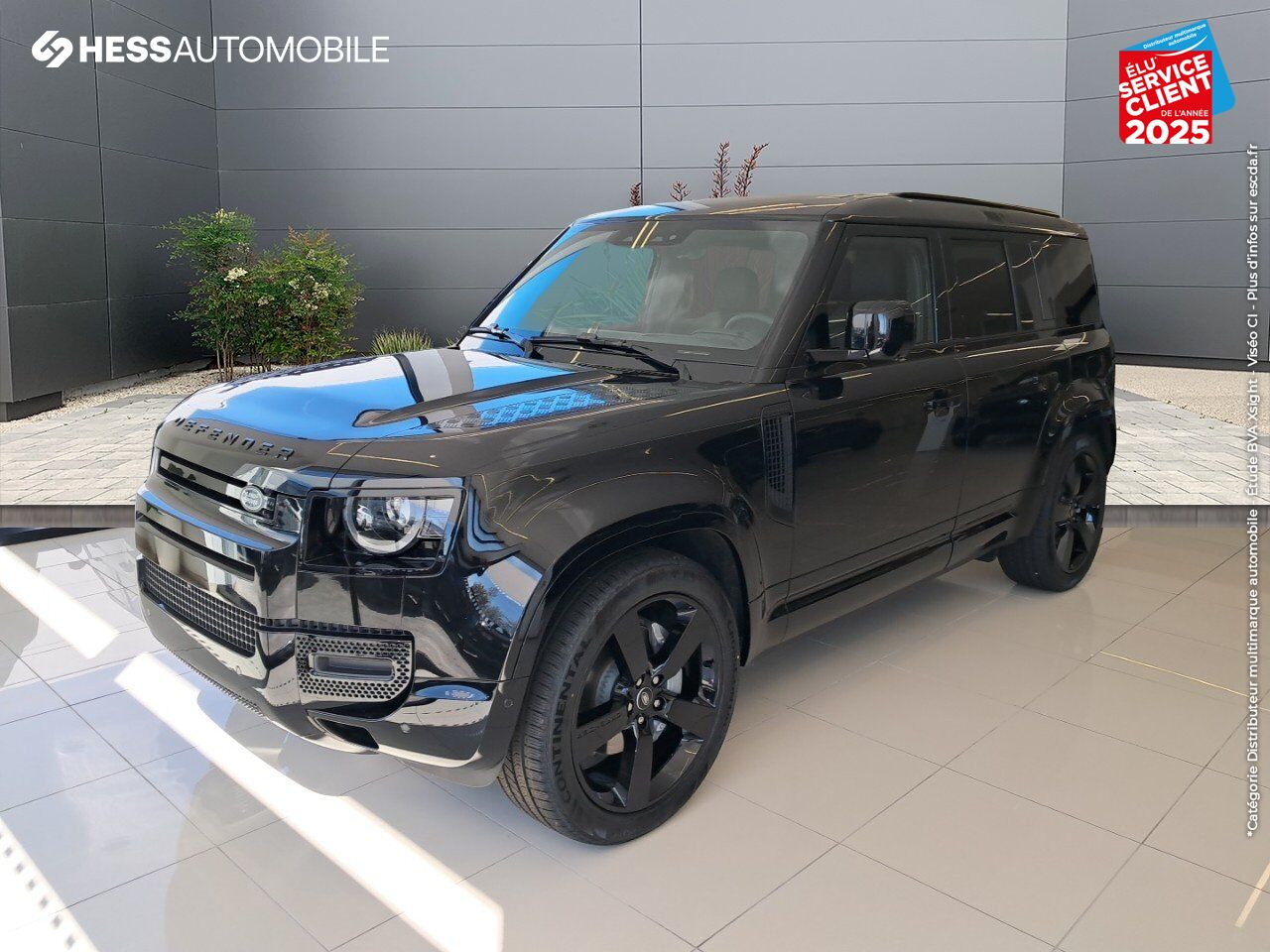 Véhicule d'occasion LAND-ROVER DEFENDER 110 2.0 P300E X-DYNAMIC SE chez Toyota Thionville