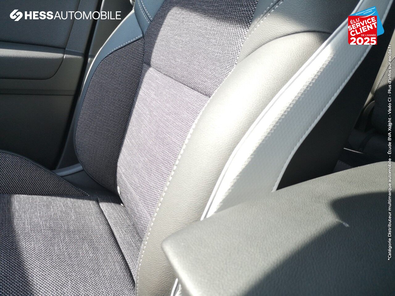 Véhicule d'occasion RENAULT CAPTUR 1.0 TCE 100CH INTENS GPS RADAR AR LED chez Renault Forbach