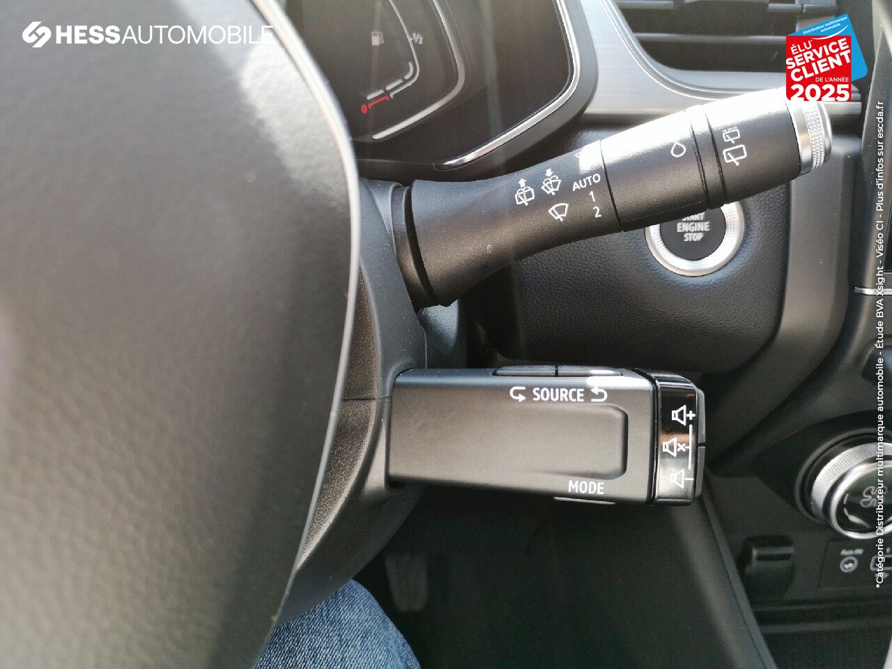 Véhicule d'occasion RENAULT CAPTUR 1.0 TCE 100CH INTENS GPS RADAR AR LED chez Renault Forbach