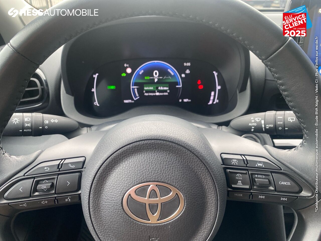 Véhicule d'occasion TOYOTA YARIS CROSS 116H DYNAMIC MY22 chez Toyota Forbach