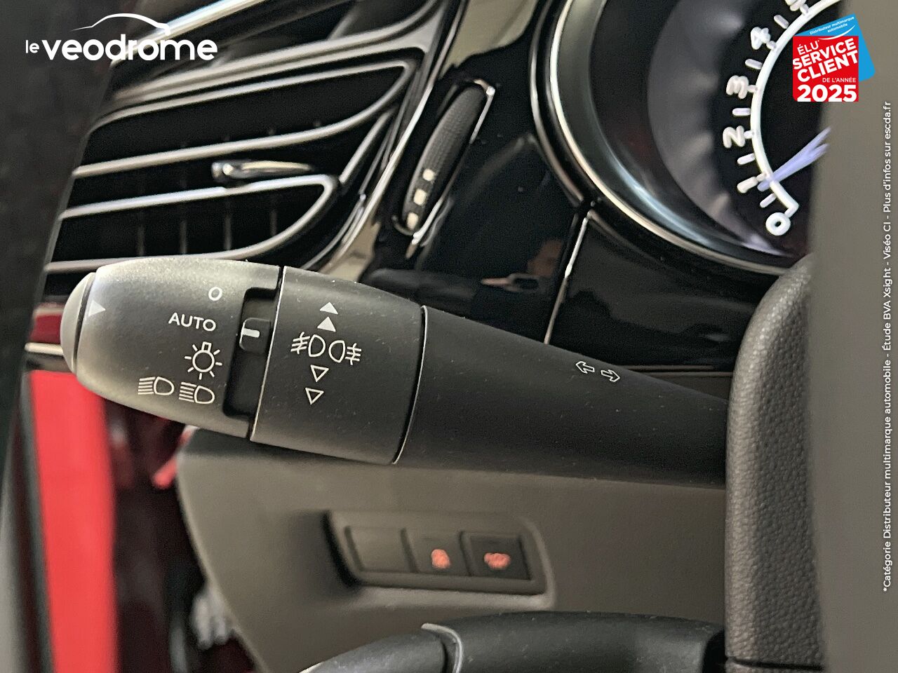 Véhicule d'occasion DS DS 3 THP 165CH SPORT CHIC S/S GPS CAMERA chez Le Veodrome
