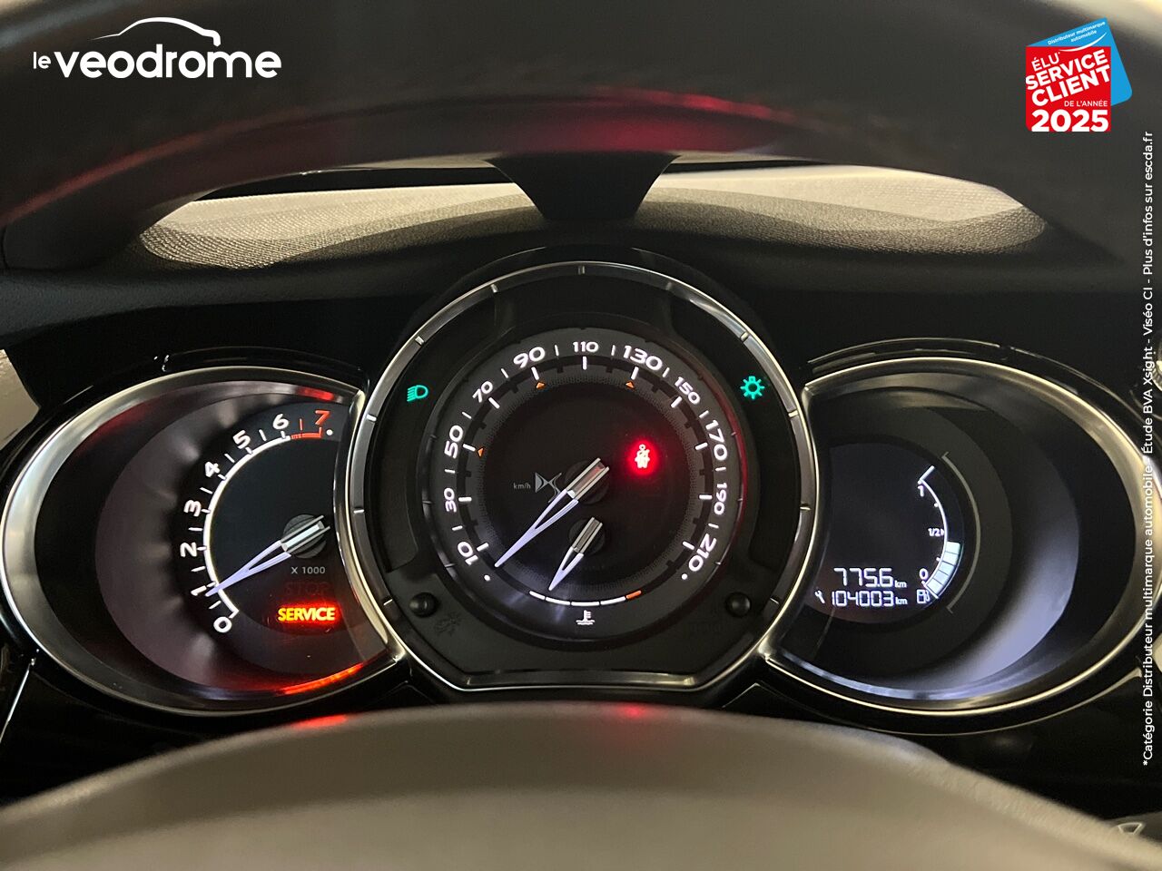 Véhicule d'occasion DS DS 3 THP 165CH SPORT CHIC S/S GPS CAMERA chez Le Veodrome